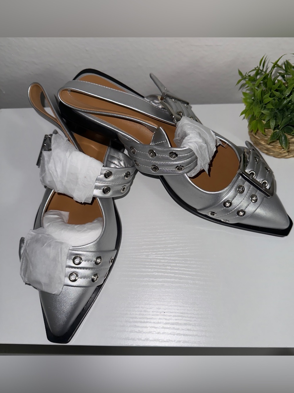 Women’s Silver Pointed-Toe Slingback Flats with Stud Detail